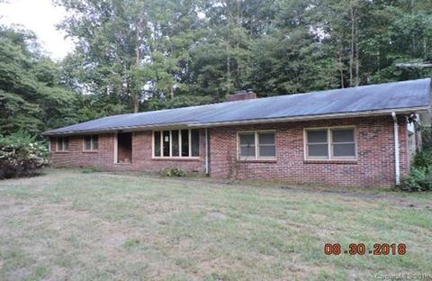 1005 Ashe Loop Rd, Sylva, NC 28779 photo 1