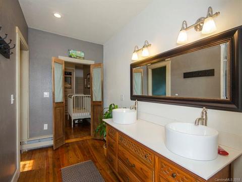 37 Willow St, Clyde, NC 28721 photo 14