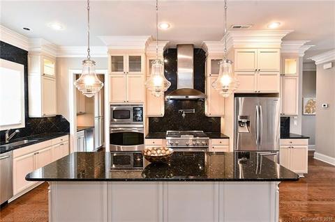 21927 Riddles Ct, Cornelius, NC 28031 photo 16