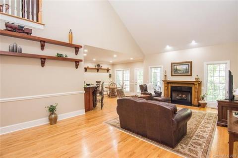 11768 Hidden Forest Ln, Davidson, NC 28036 photo 7