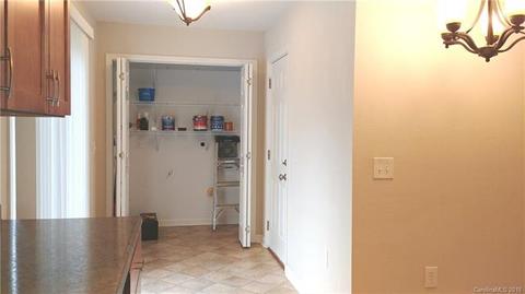 54 Barefoot Rdg, Clyde, NC 28721 photo 8