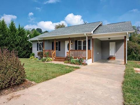 54 Barefoot Rdg, Clyde, NC 28721 photo 2