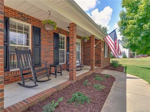 2802 Foxworth Dr, Monroe, NC 28110 photo 4