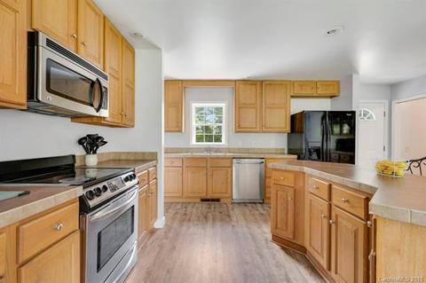 2481 Golf Course Rd, Lancaster, SC 29720 photo 13