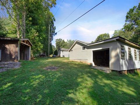 34 Pine Tree Dr, Candler, NC 28715 photo 12