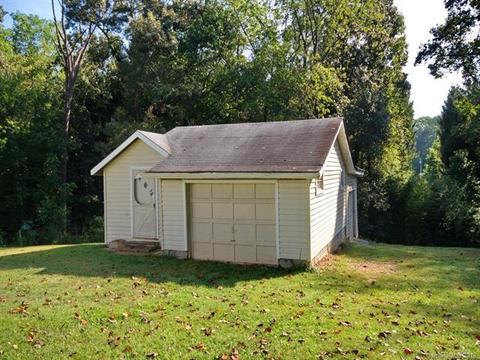 34 Pine Tree Dr, Candler, NC 28715 photo 18