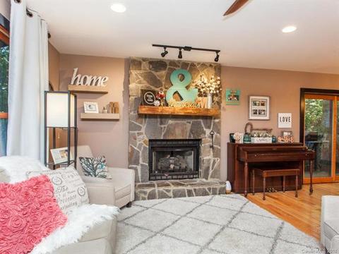 229 Falling Spring Rd, Clyde, NC 28721 photo 6