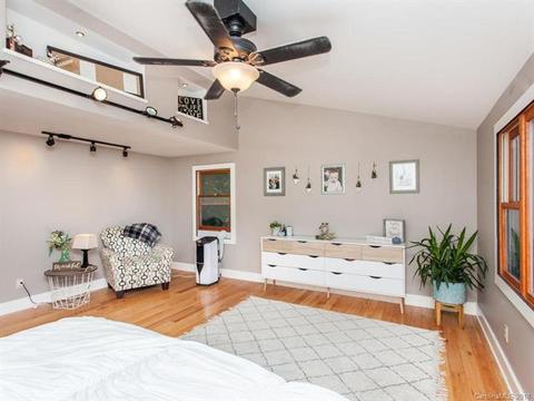 229 Falling Spring Rd, Clyde, NC 28721 photo 17
