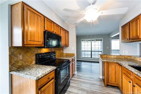 4627 Hamory Dr, Charlotte, NC 28212 photo 14
