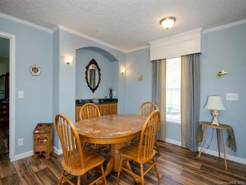 71 Crowdog Trl, Mars Hill, NC 28754 photo 8