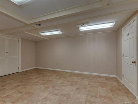 35 Paddock Ln, Tryon, NC 28782 photo 23