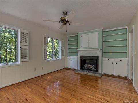 35 Paddock Ln, Tryon, NC 28782 photo 12