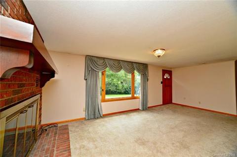 291 Dillardtown Rd, Sylva, NC 28779 photo 9