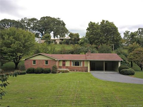 291 Dillardtown Rd, Sylva, NC 28779 photo 3