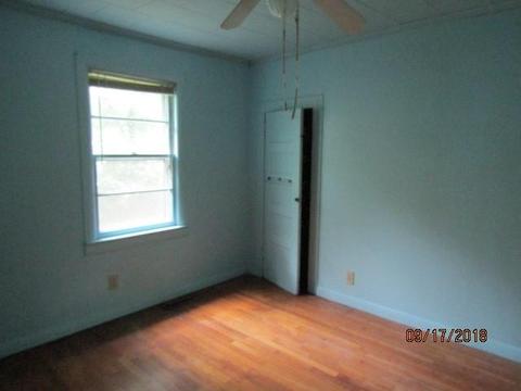 722 E D St, Newton, NC 28658 photo 16