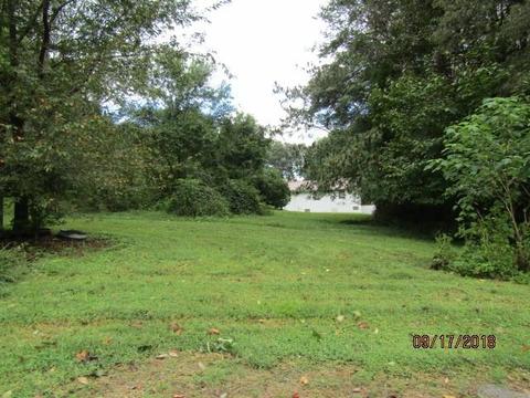 722 E D St, Newton, NC 28658 photo 2