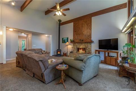 1235 Braewick Rd, Tryon, NC 28782 photo 4