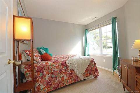69 E Danbury Ln, Brevard, NC 28712 photo 14