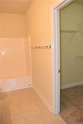 18605 Ruffner Dr #1E, Cornelius, NC 28031 photo 8