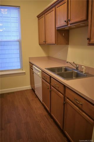 18605 Ruffner Dr #1E, Cornelius, NC 28031 photo 4