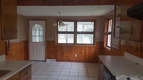 526 Ruby Ln, Gastonia, NC 28054 photo 3