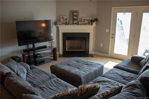 9033 Mcdowell Creek Ct, Cornelius, NC 28031 photo 18