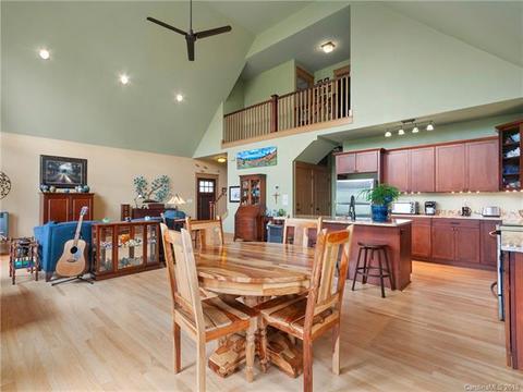 16 Spy Pointe Ln, Fletcher, NC 28732 photo 7