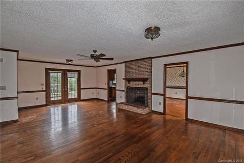 229 Wright Rd, Kings Mountain, NC 28086 photo 5