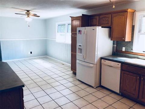 4656 Wilburn Dr, Conover, NC 28613 photo 4