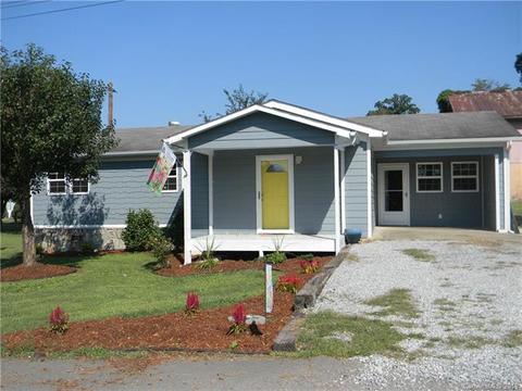 70 Circle Dr, Marion, NC 28752 photo 1