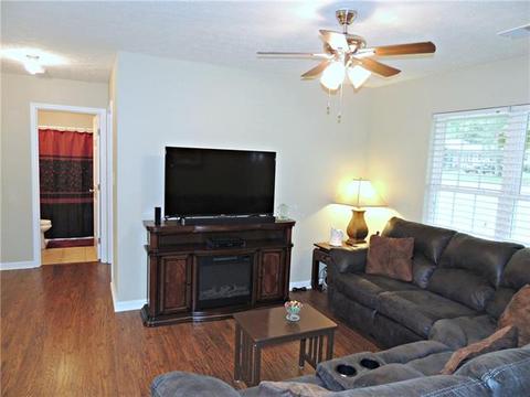 2691 Cedar St, Conover, NC 28613 photo 4