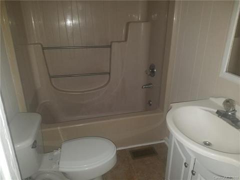 121 11th St, Salisbury, NC 28144 photo 2