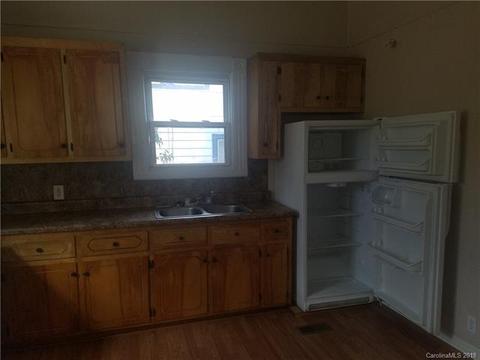 121 11th St, Salisbury, NC 28144 photo 8