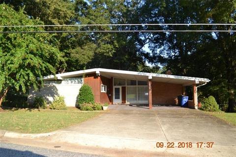 504 2nd Ave, Conover, NC 28613 photo 1