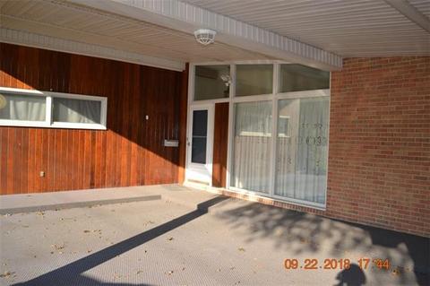 504 2nd Ave, Conover, NC 28613 photo 4