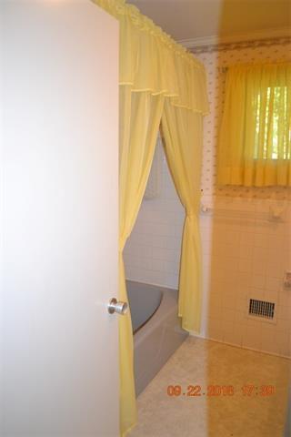 504 2nd Ave, Conover, NC 28613 photo 13