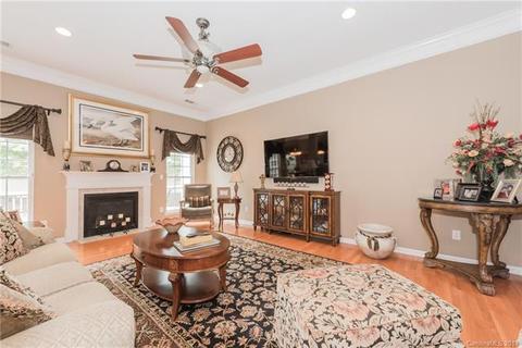 313 Forest Walk Ln, Fort Mill, SC 29708 photo 10