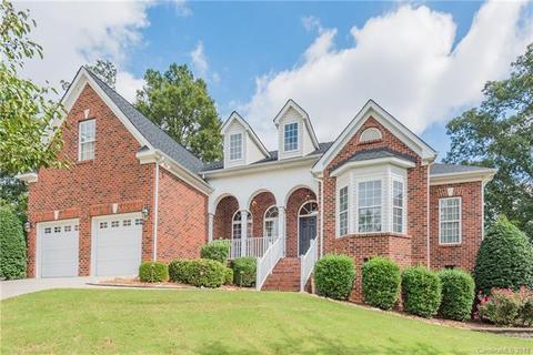 313 Forest Walk Ln, Fort Mill, SC 29708 photo 2