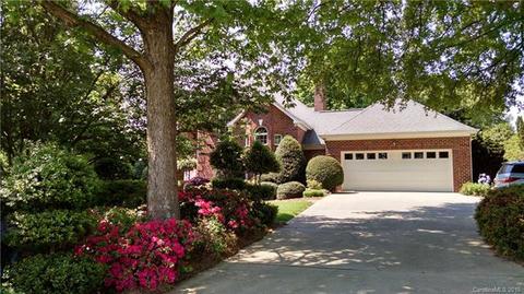 3691 Golf Dr, Conover, NC 28613 photo 4