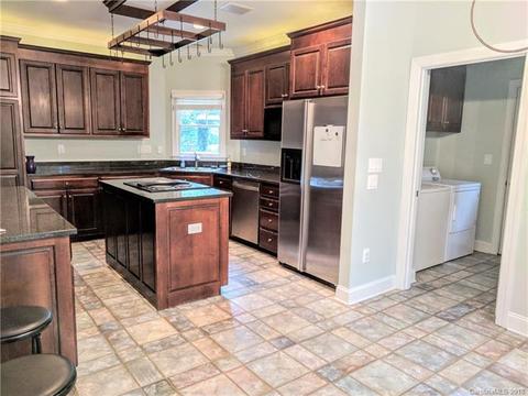 3691 Golf Dr, Conover, NC 28613 photo 12