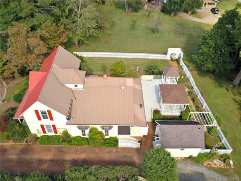 1327 Webster Rd, Sylva, NC 28779 photo 5