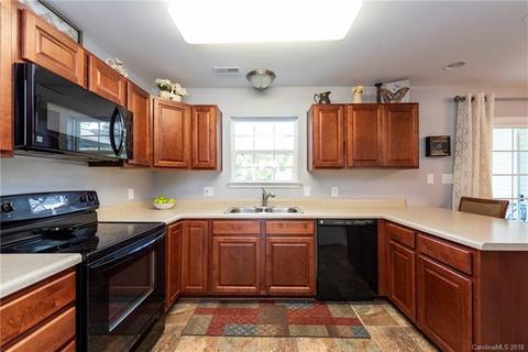 3066 Georgetown Rd, Lancaster, SC 29720 photo 8