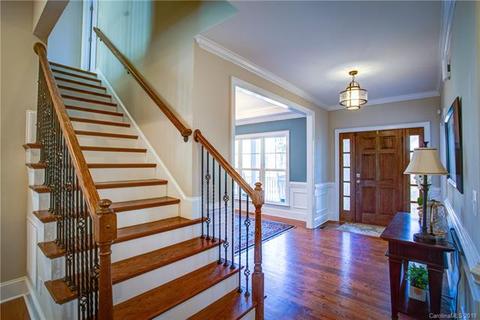 9517 Guildbrook Rd, Davidson, NC 28036 photo 2