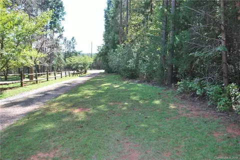 3315 Grey Rd, Davidson, NC 28036 photo 3