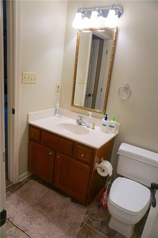 307 2nd Ave, Conover, NC 28613 photo 22