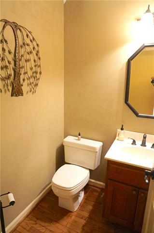 307 2nd Ave, Conover, NC 28613 photo 8
