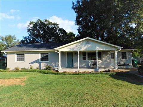 207 W 9th St, Oakboro, NC 28129 photo 1