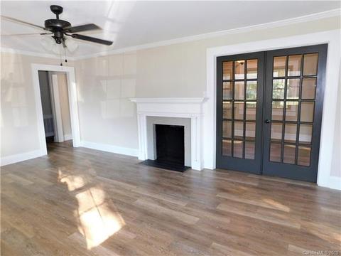 207 W 9th St, Oakboro, NC 28129 photo 4