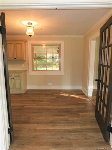 207 W 9th St, Oakboro, NC 28129 photo 5