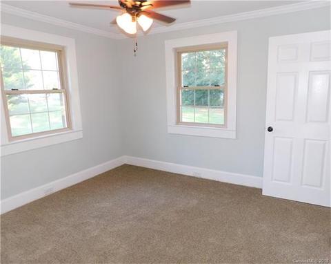 207 W 9th St, Oakboro, NC 28129 photo 19